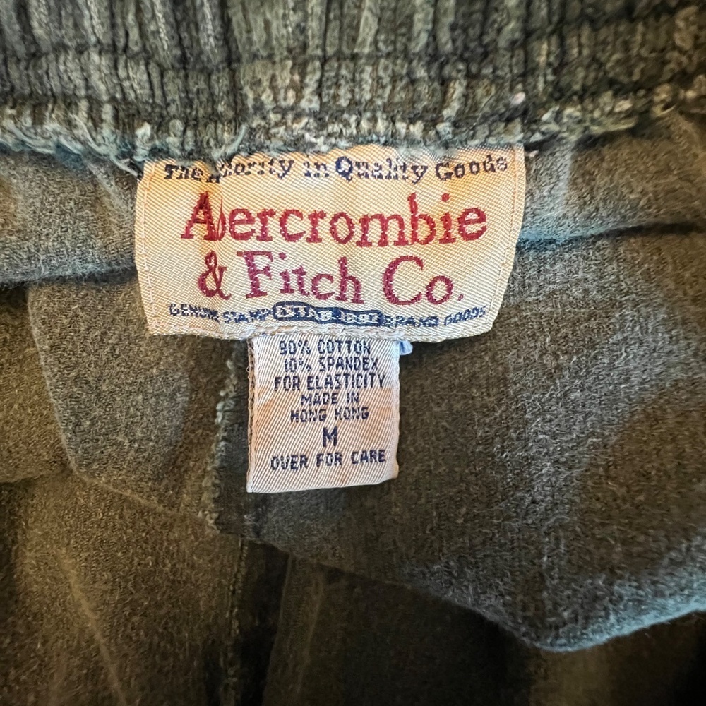 Vintage Abercrombie & Fitch Army Green Corduroy pants, Size Medium - Picture 5 of 10
